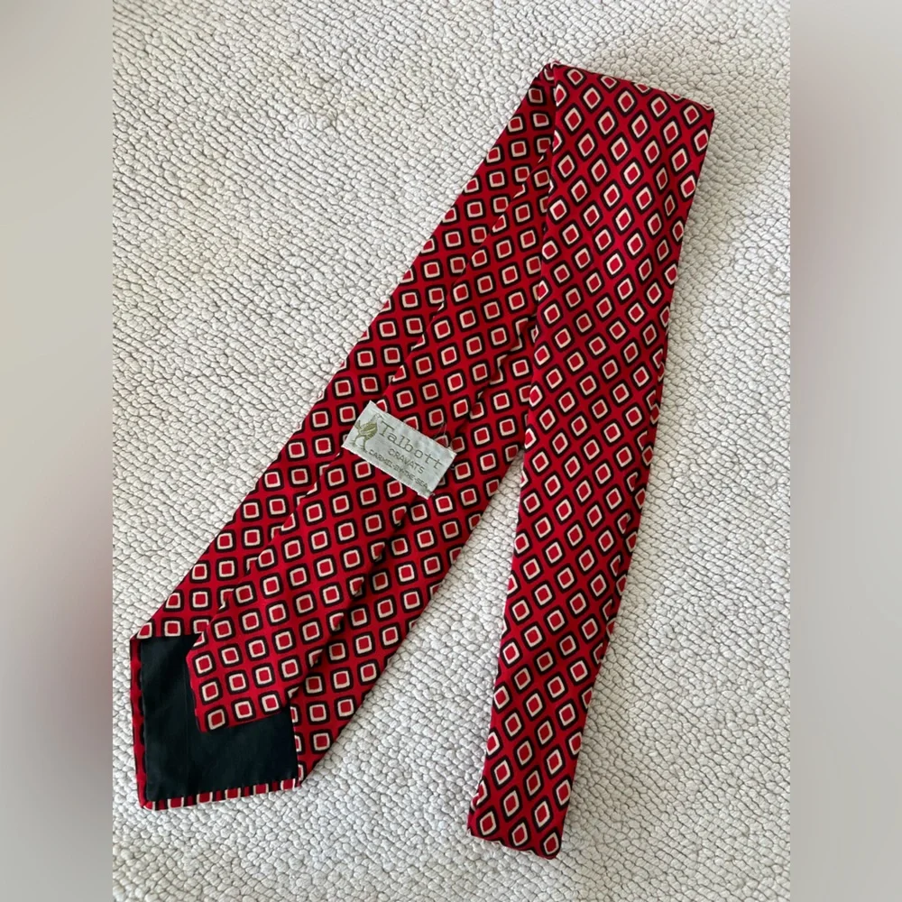 Robert Talbott Cravats Vintage Red Geometric Patterned Tie | 100%Silk By Talbott